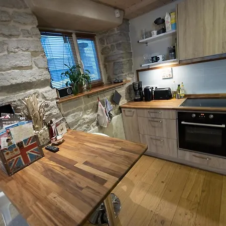 绍埃1号公寓 公寓 塔林